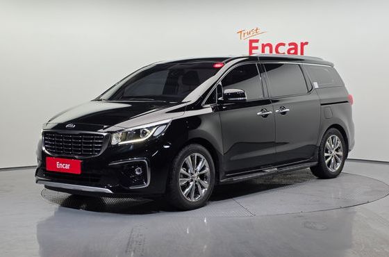 Kia Carnival Gasoline 9-Seater Prestige — пробег 71 420 км — фото 1 из 5