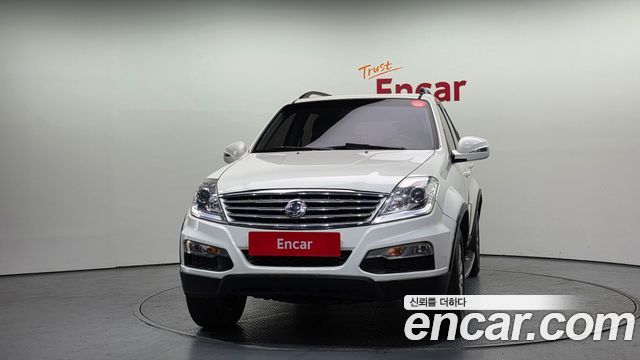 Ssangyong Rexton 2.0 4WD Adventure 60th Edition — пробег 171 054 км — фото 3 из 5