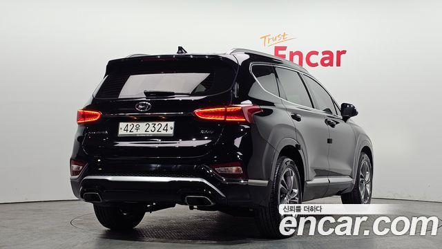 Hyundai Santafe Diesel 2.0 2WD Inspiration — пробег 93 947 км — фото 2 из 5