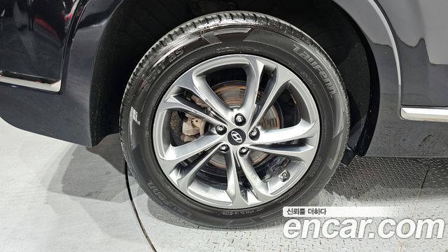 Hyundai Santafe Diesel 2.0 2WD Inspiration — пробег 93 947 км — фото 5 из 5
