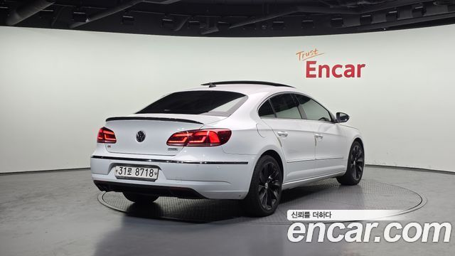 Volkswagen CC 2.0 TDI BlueMotion — пробег 150 804 км — фото 2 из 5