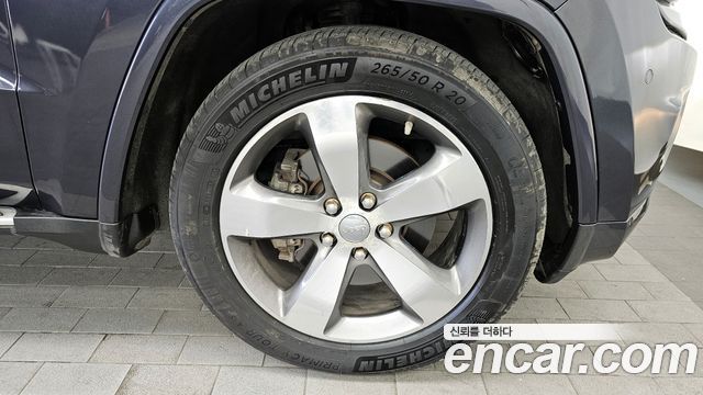 Jeep Cherokee из Кореи Encar