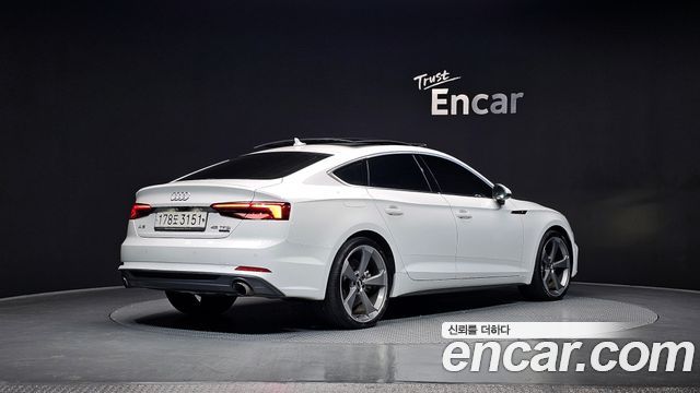 Audi A5 45 TFSI Quattro Premium Sportback — пробег 50 177 км — фото 2 из 5
