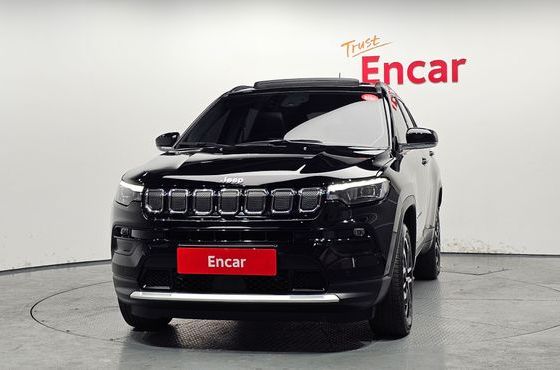 Jeep Compass 2.4 Limitied AWD — пробег 20 317 км — фото 3 из 5