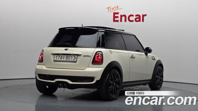 Mini Cooper Standard Second Generation — пробег 114 752 км — фото 2 из 5