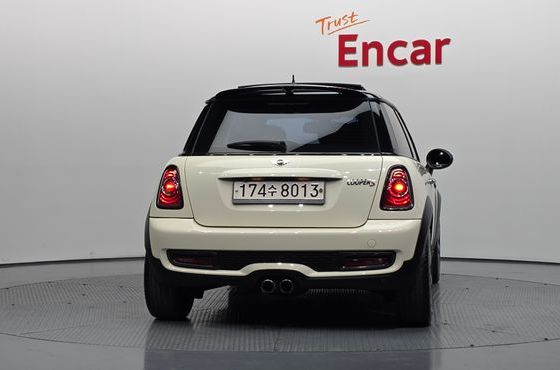 Mini Cooper Standard Second Generation — пробег 114 752 км — фото 4 из 5