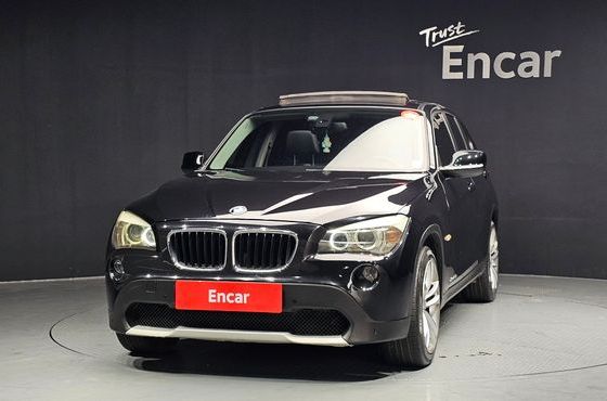BMW X1 xDrive 20d — пробег 100 047 км — фото 3 из 5