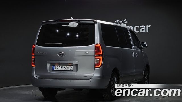 Hyundai Starex из Кореи Encar