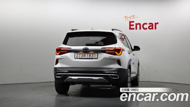 Kia Seltos из Кореи Encar