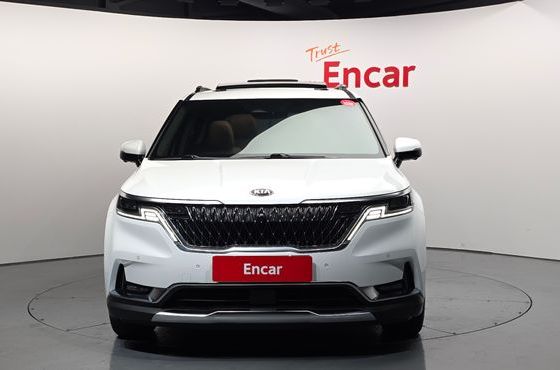 Kia Carnival 7-Seater Signature — пробег 224 874 км — фото 3 из 5