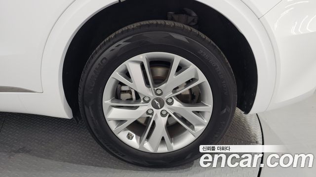 Genesis GV70 из Кореи Encar