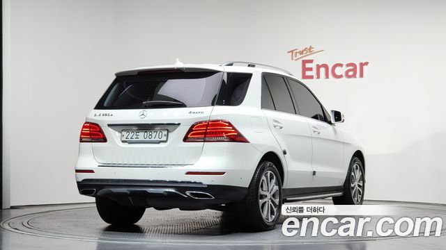 Mercedes-Benz GLE-Class GLE250 d 4MATIC — пробег 179 023 км — фото 2 из 5