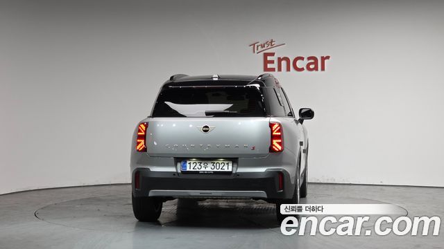 Mini Countryman ALL4 Classic — пробег 19 186 км — фото 4 из 5