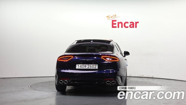 Kia Stinger из Кореи Encar