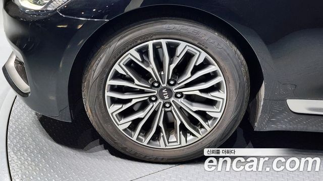 Kia K9 из Кореи Encar