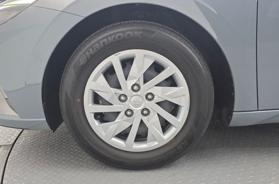 Hyundai AVANTE 1.6 Smart — пробег 15 781 км — фото 5 из 5
