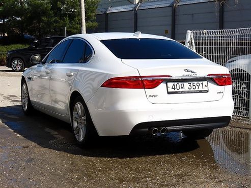 Jaguar XF 20d Portfolio — пробег 95 518 км — фото 3 из 5