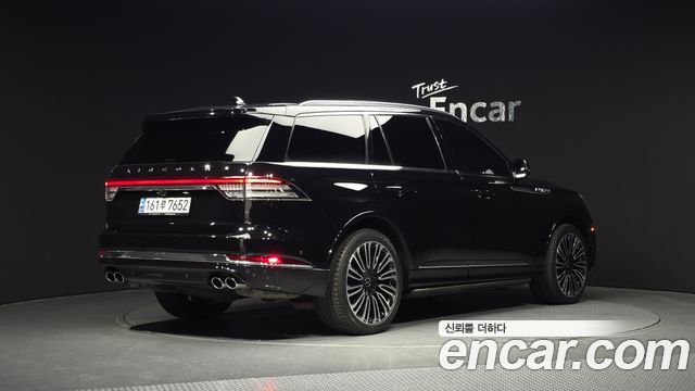 Lincoln Aviator 3.0 Black Label AWD — пробег 73 775 км — фото 2 из 5