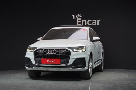 Audi Q7 45 TDI Quattro Premium — пробег 61 905 км — фото 3 из 5