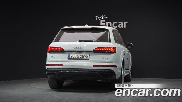 Audi Q7 45 TDI Quattro Premium — пробег 61 905 км — фото 4 из 5