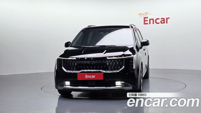 Kia Carnival 9-Seater Signature — пробег 17 948 км — фото 3 из 5