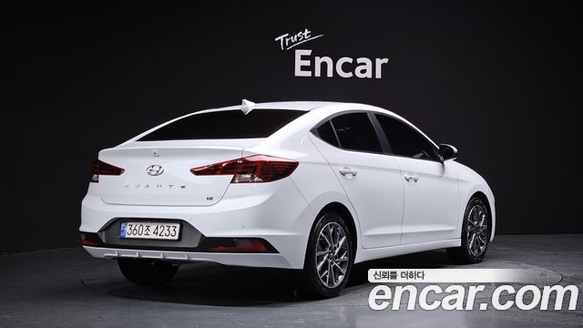 Hyundai AVANTE из Кореи Encar