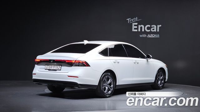 Honda Accord 1.5 Turbo — пробег 5 837 км — фото 2 из 5