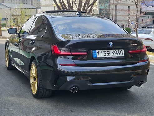 BMW 3-Series 330e M Sport — пробег 82 415 км — фото 5 из 5