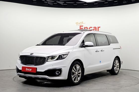 Kia Carnival 9-seater Luxury — пробег 175 580 км — фото 1 из 5