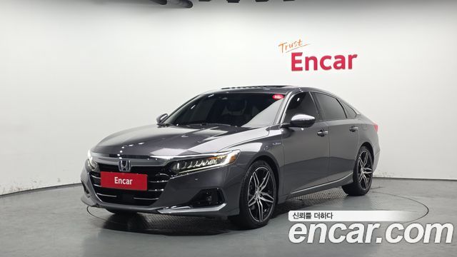 Honda Accord 2.0 Hybrid Touring — пробег 38 661 км — фото 1 из 5
