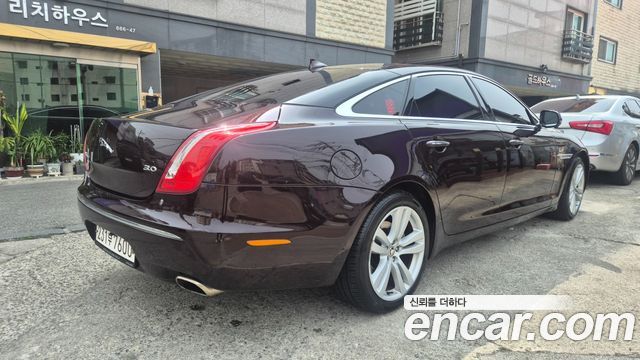Jaguar XJ 3.0 SC Premium Luxury LWB X351 — пробег 64 426 км — фото 2 из 5