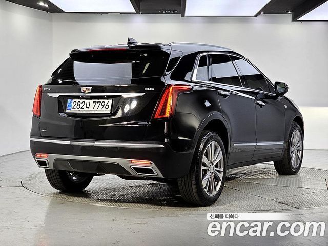 Cadillac XT5 из Кореи Encar