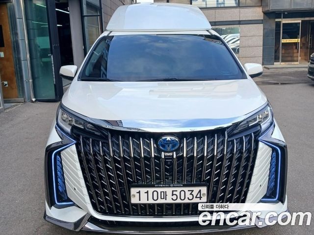 Toyota Sienna 2.5 Hybrid 2WD — пробег 70 000 км — фото 4 из 5
