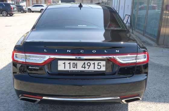 Lincoln Continental 3.0 AWD — пробег 117 800 км — фото 5 из 5