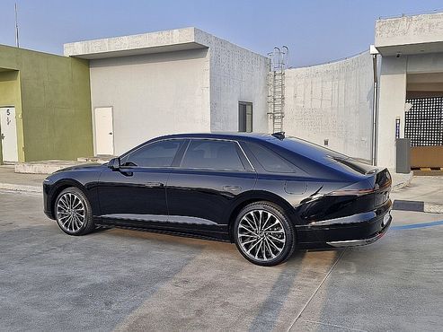 Hyundai Grandeur Calligraphy — пробег 36 998 км — фото 5 из 5