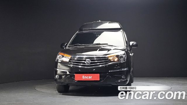 Ssangyong KORANDO 4WD Chateau 9-seater High-roof — пробег 99 387 км — фото 3 из 5