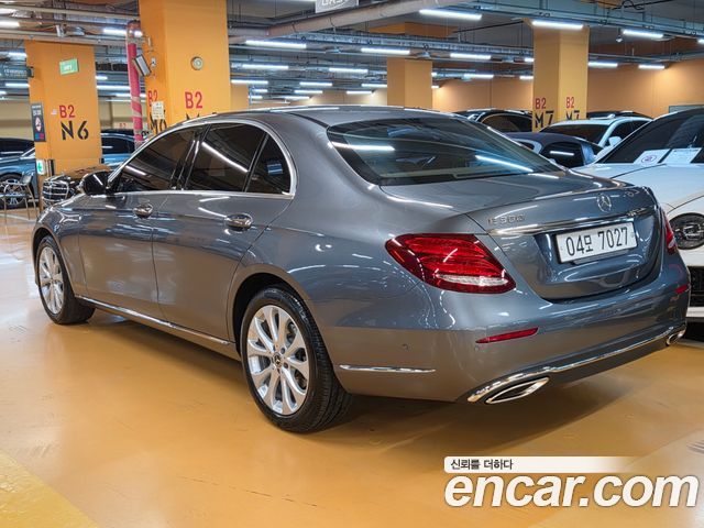 Mercedes-Benz E-Class из Кореи Encar