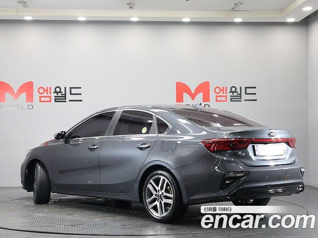 Kia K3 из Кореи Encar