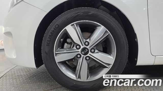 Kia K3 из Кореи Encar