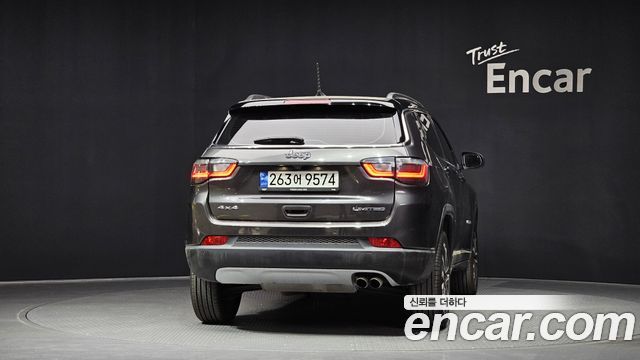 Jeep Compass 2.4 Limitied AWD — пробег 33 547 км — фото 4 из 5