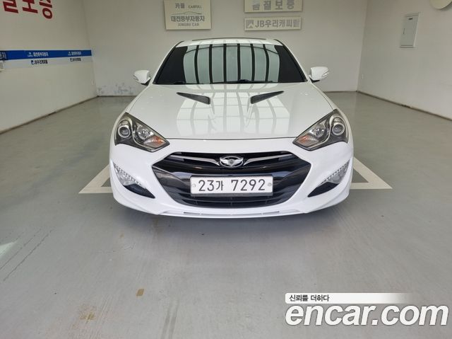 Hyundai Genesis 200 Turbo D — пробег 176 400 км — фото 1 из 5