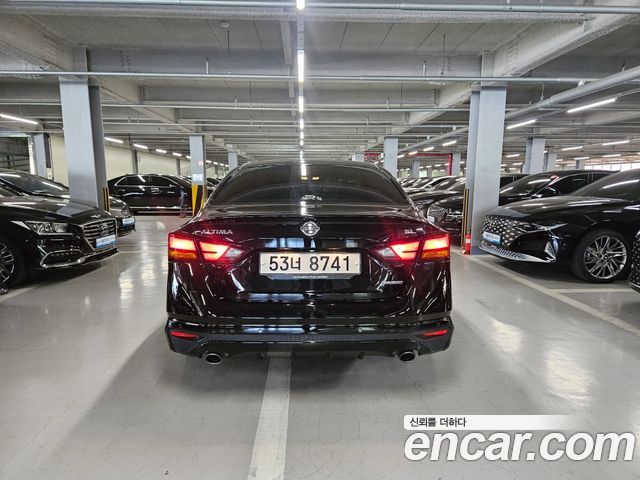 Nissan Altima из Кореи Encar