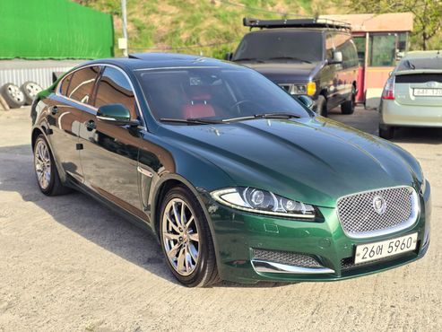 Jaguar XF 5.0 Premium X250 — пробег 103 460 км — фото 1 из 5