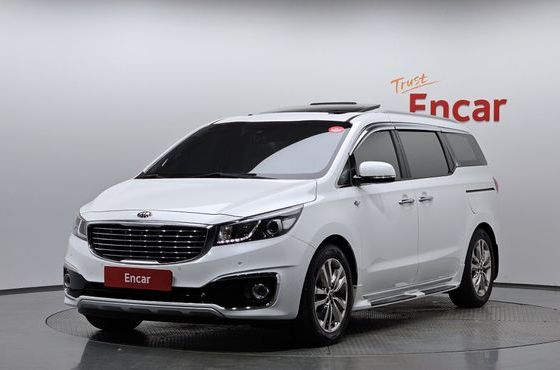 Kia Carnival 9-seater Prestige — пробег 105 829 км — фото 1 из 5