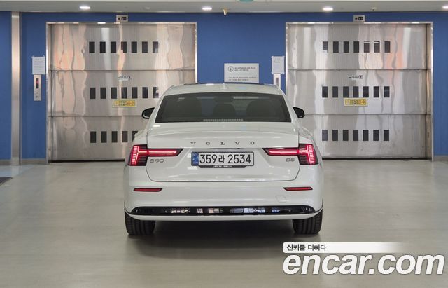 Volvo S90 из Кореи Encar