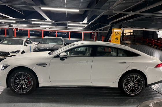 Mercedes-Benz AMG GT 4Door 43 4MATIC+ — пробег 12 км — фото 3 из 5