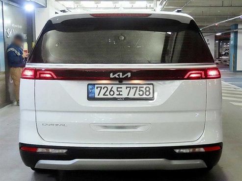 Kia Carnival 11-Seater Prestige — пробег 153 586 км — фото 5 из 5