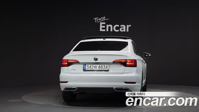 Volkswagen Jetta из Кореи Encar