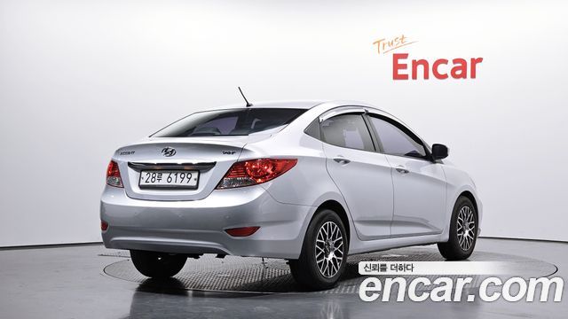 Hyundai Accent Diesel 1.6 VGT Modern — пробег 98 914 км — фото 2 из 5