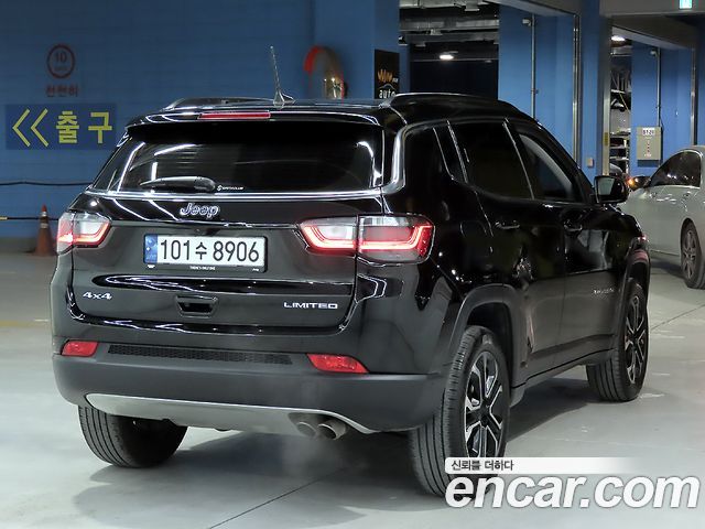 Jeep Compass из Кореи Encar